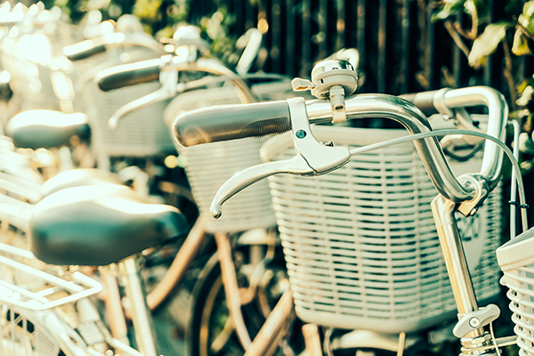 Kom lekker lopend of met de fiets als je in de buurt woont